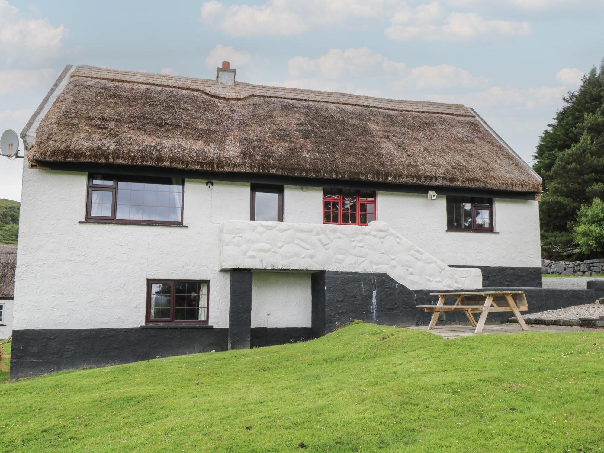 Corrib Villa Glentrasna Exterior photo